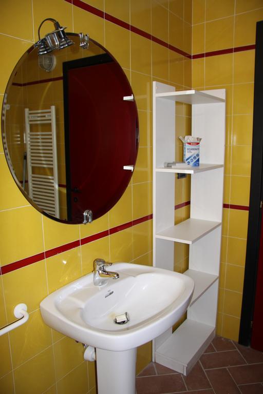 Emy Lake Orta Pella Ngoại thất bức ảnh