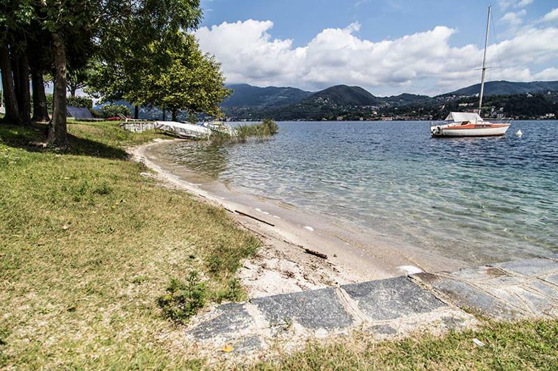 Emy Lake Orta Pella Ngoại thất bức ảnh